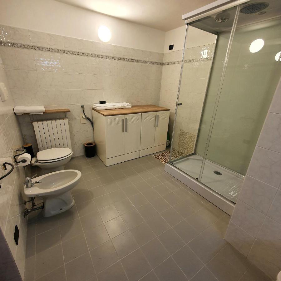 Appartamento Stropea Con Giardino Privato E Piscina Сояно-дель-Лаґо Екстер'єр фото