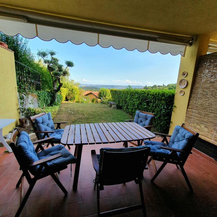 Appartamento Stropea Con Giardino Privato E Piscina Сояно-дель-Лаґо Екстер'єр фото