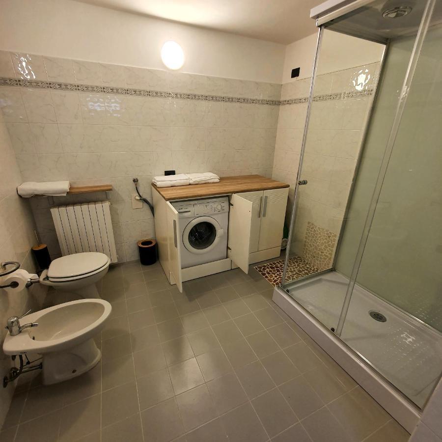 Appartamento Stropea Con Giardino Privato E Piscina Сояно-дель-Лаґо Екстер'єр фото